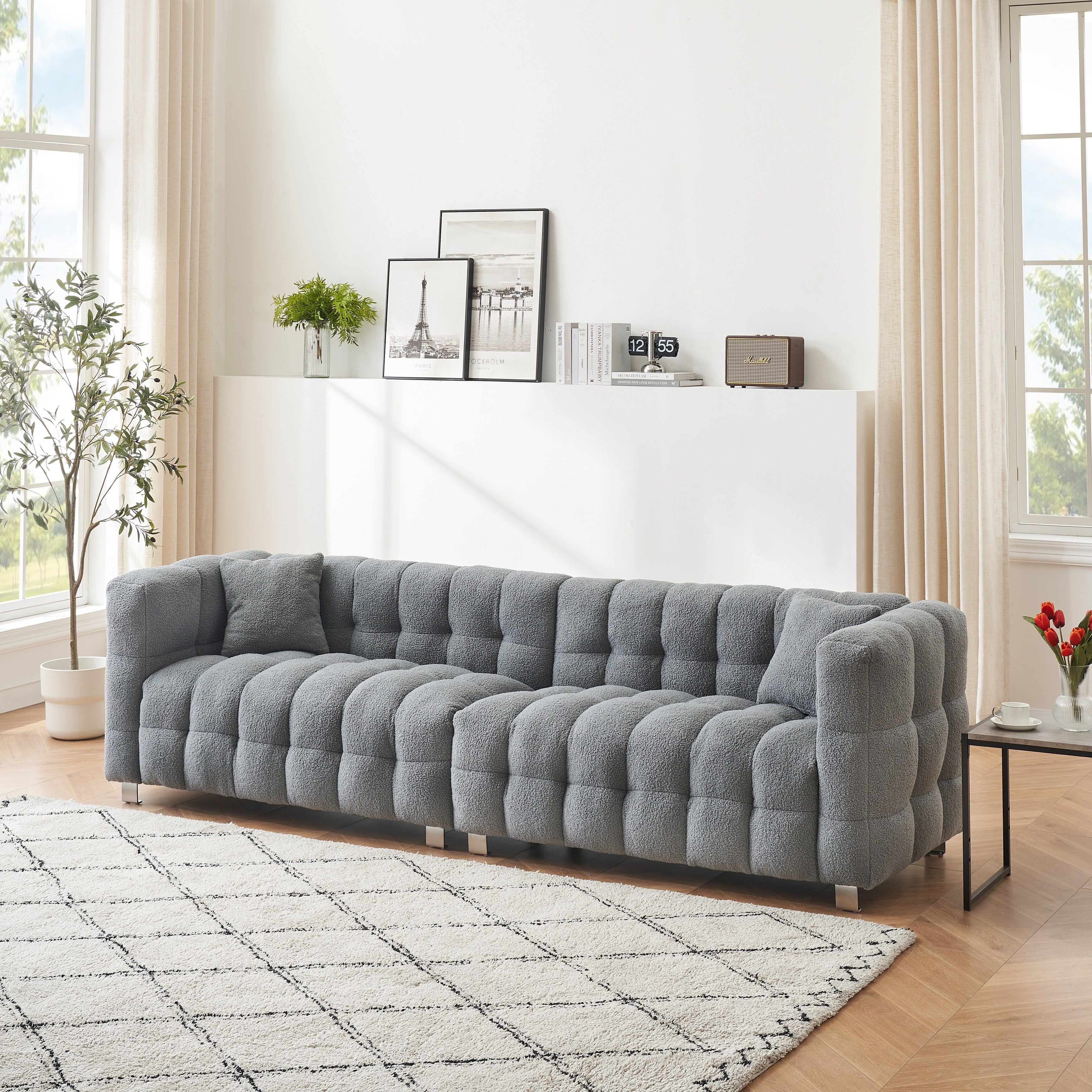 Canapé 4 places en velours Teddy de 102 pouces avec pieds en métal et coussins décoratifs, design multidirectionnel moderne pour le salon