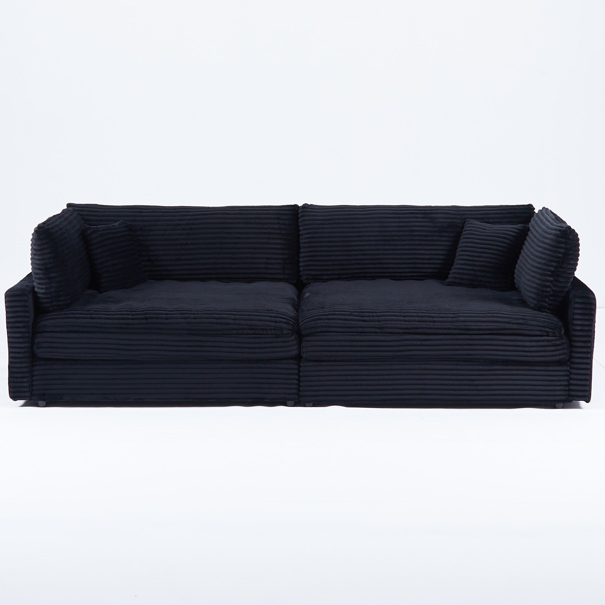 Canapé en velours côtelé noir de 112 pouces : deux coussins décoratifs, quatre dossiers, ouvrant un nouveau style pour l'espace décontracté du salon
