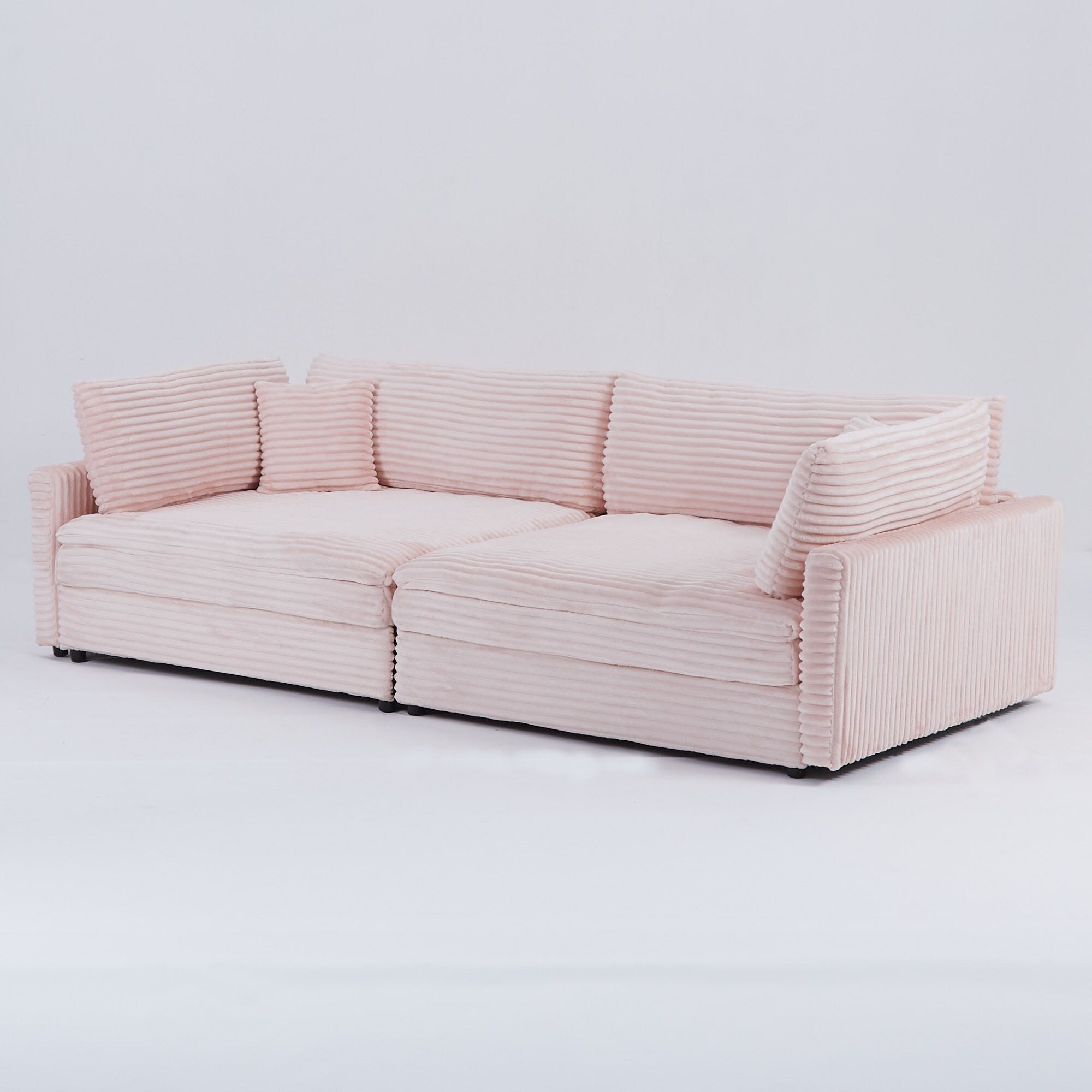 Canapé en velours côtelé noir de 112 pouces : deux coussins décoratifs, quatre dossiers, ouvrant un nouveau style pour l'espace décontracté du salon