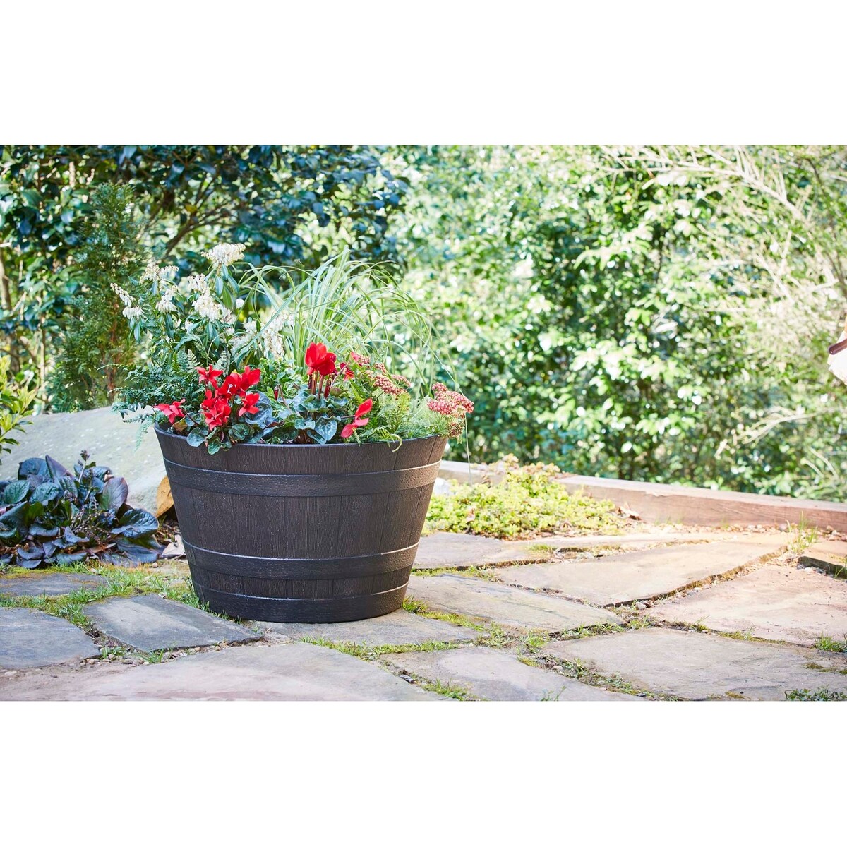 Jardinière en forme de tonneau de whisky Southern Patio