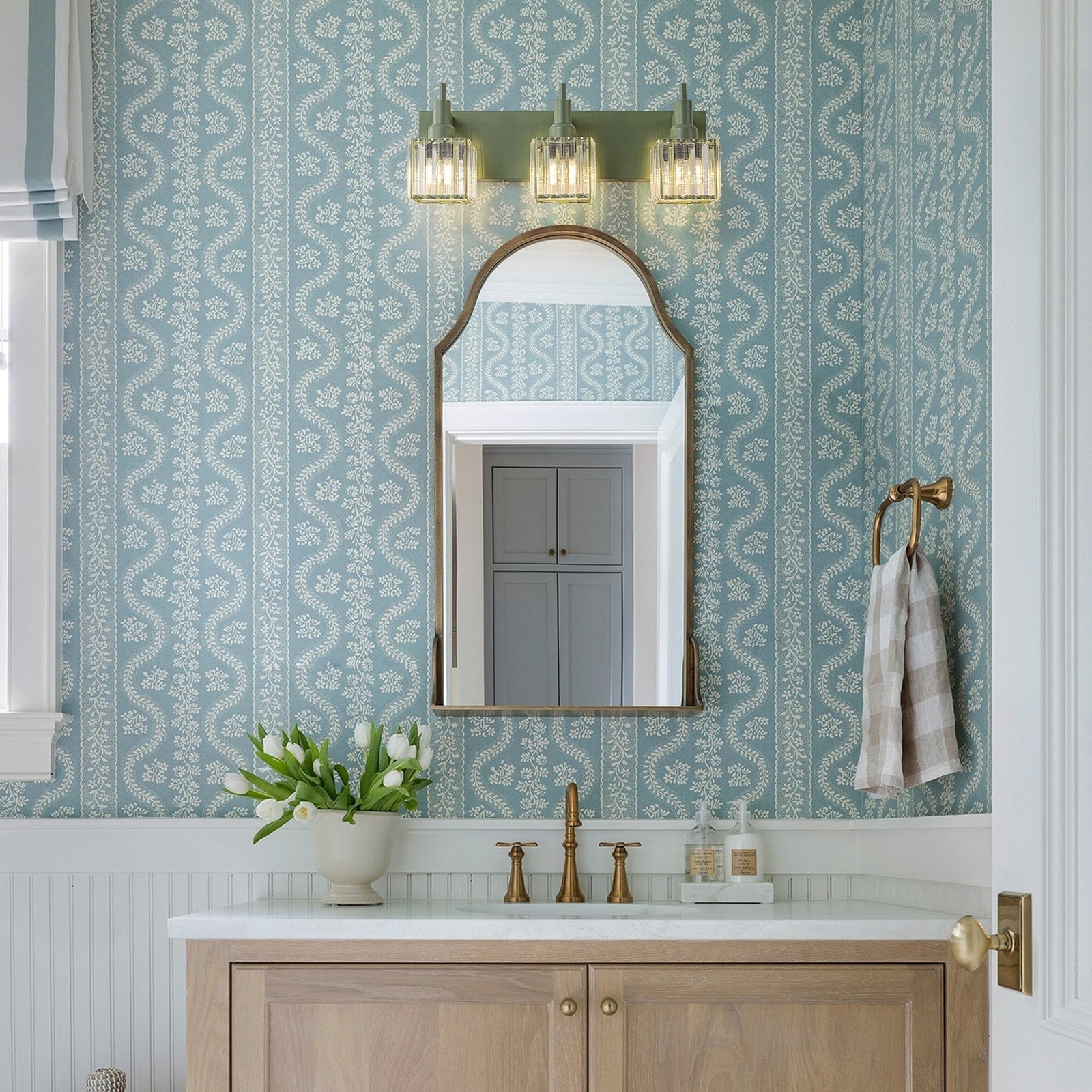 Appliques murales modernes en cristal pour salle de bain à 2, 3 ou 4 lumières