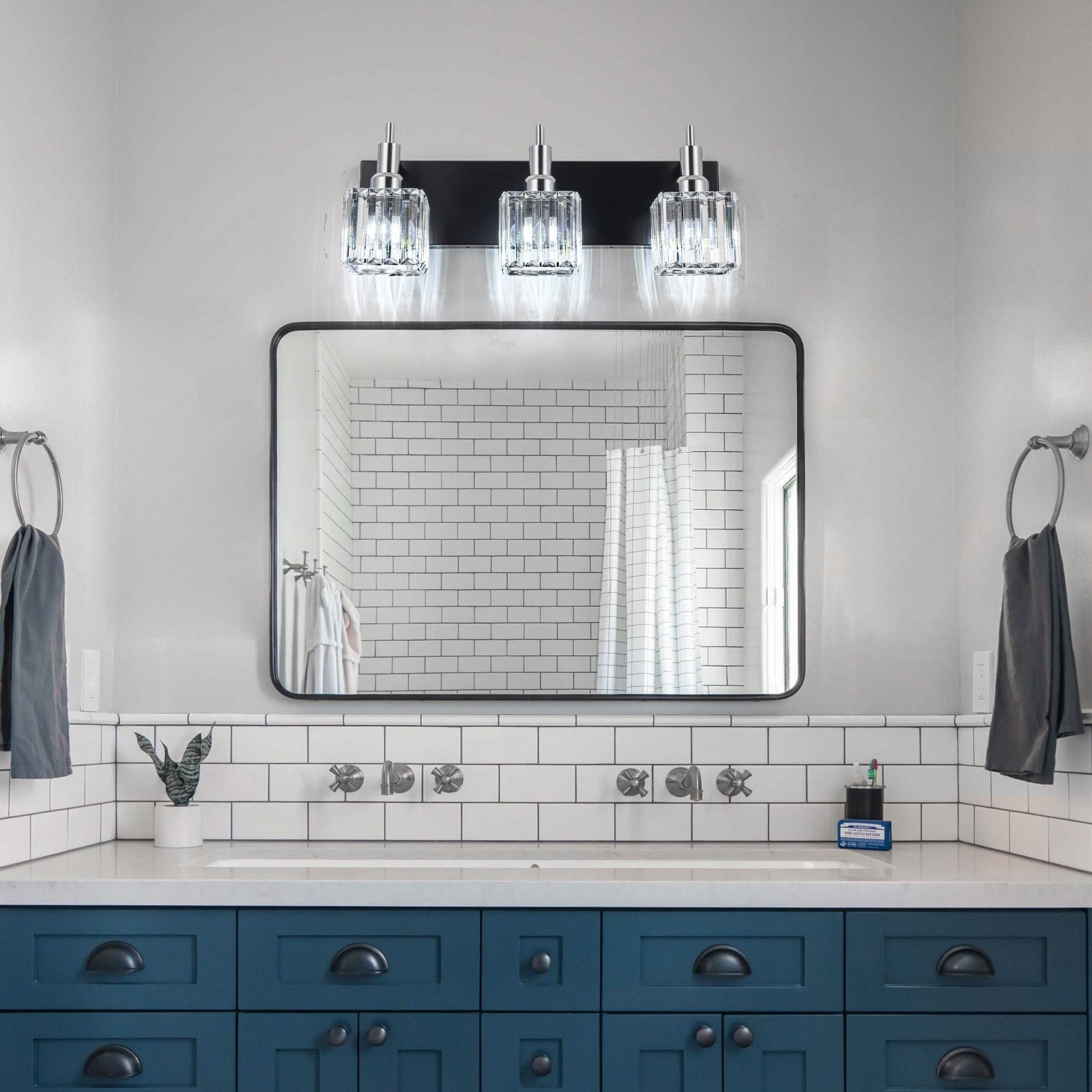 Appliques murales modernes en cristal pour salle de bain à 2, 3 ou 4 lumières