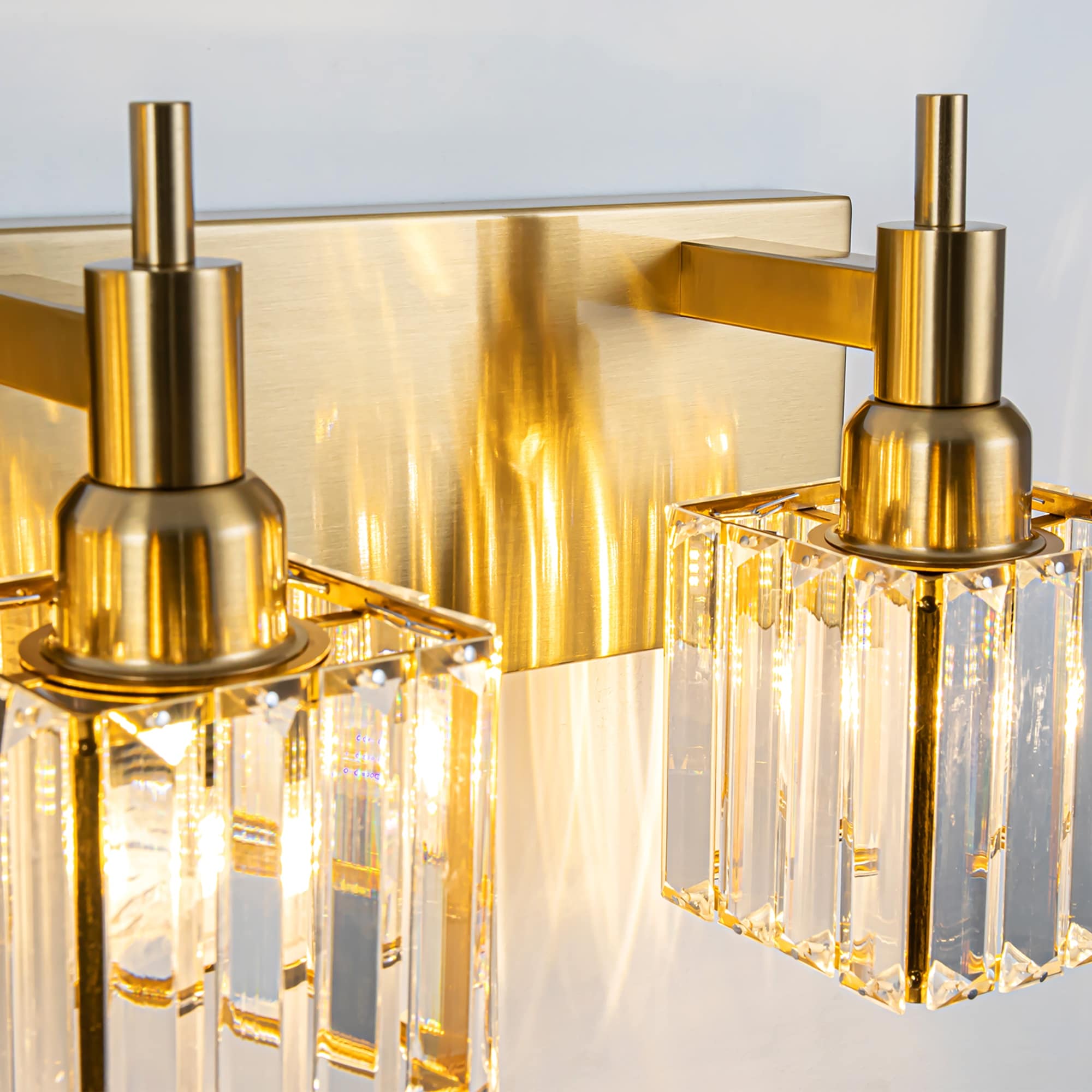 Appliques murales modernes en cristal pour salle de bain à 2, 3 ou 4 lumières