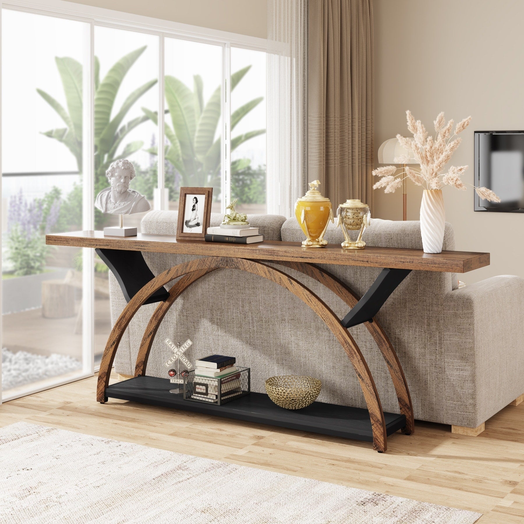 Console étroite à deux niveaux avec cadre semi-circulaire pour entrée, tables d'appoint grises pour couloir