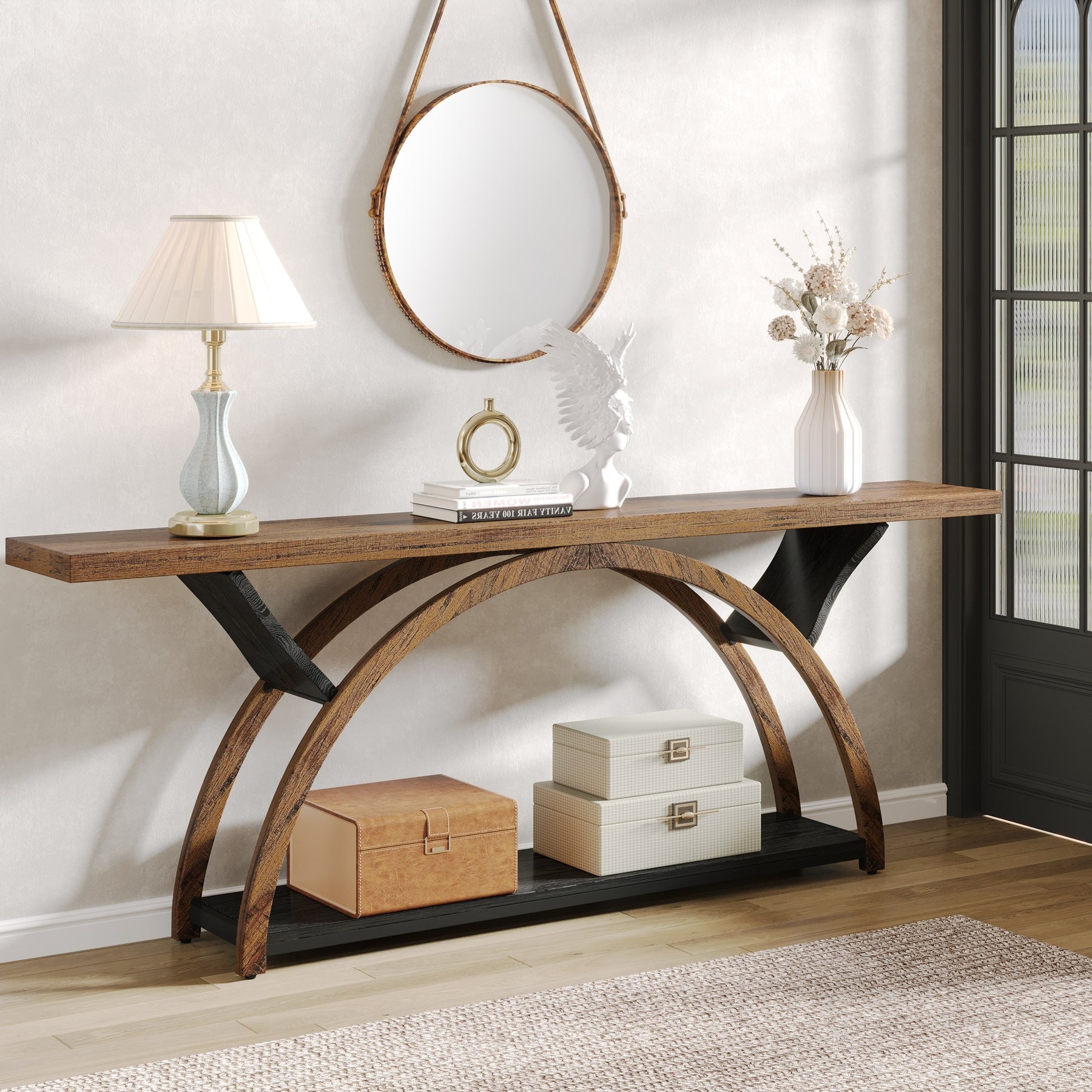 Console étroite à deux niveaux avec cadre semi-circulaire pour entrée, tables d'appoint grises pour couloir