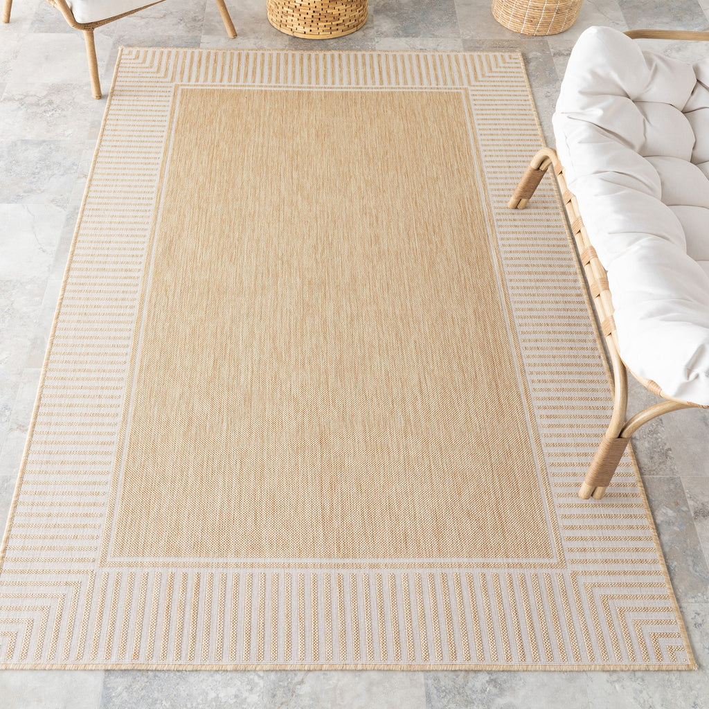 Tapis d'intérieur/extérieur classique à bordures Nuloom Leah