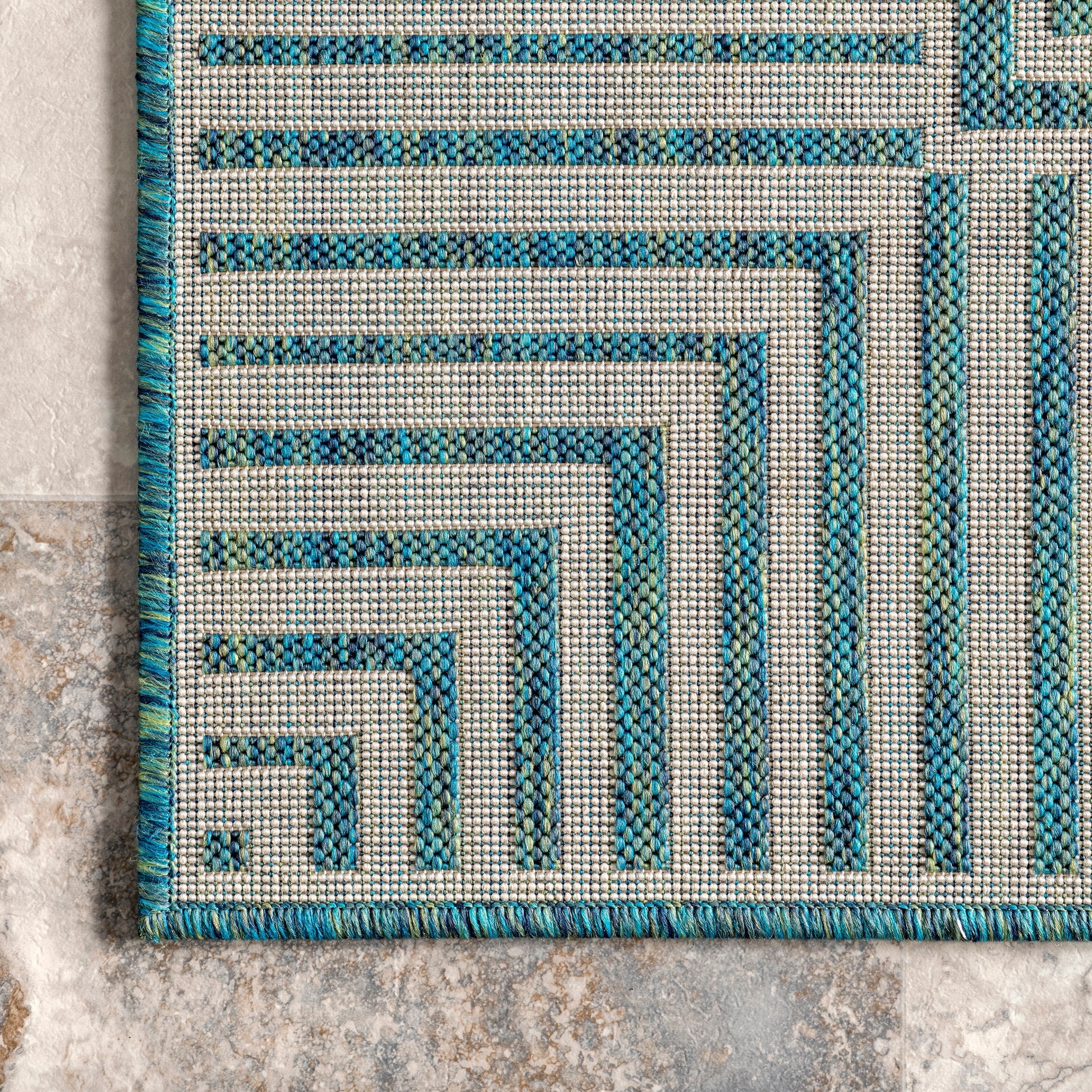 Tapis d'intérieur/extérieur classique à bordures Nuloom Leah
