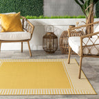 Tapis d'intérieur/extérieur classique à bordures Nuloom Leah