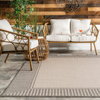 Tapis d'intérieur/extérieur classique à bordures Nuloom Leah