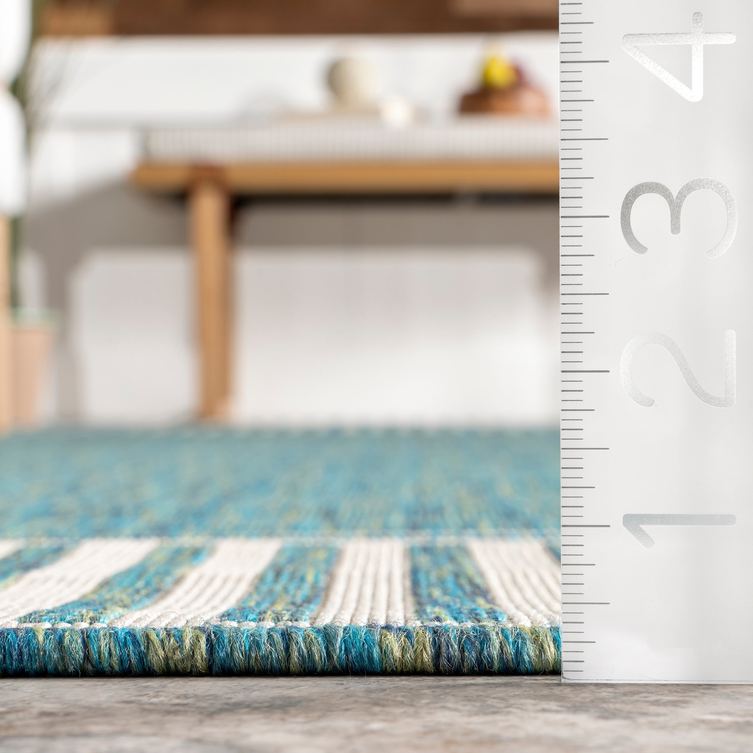 Tapis d'intérieur/extérieur classique à bordures Nuloom Leah