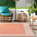 Tapis d'intérieur/extérieur classique à bordures Nuloom Leah