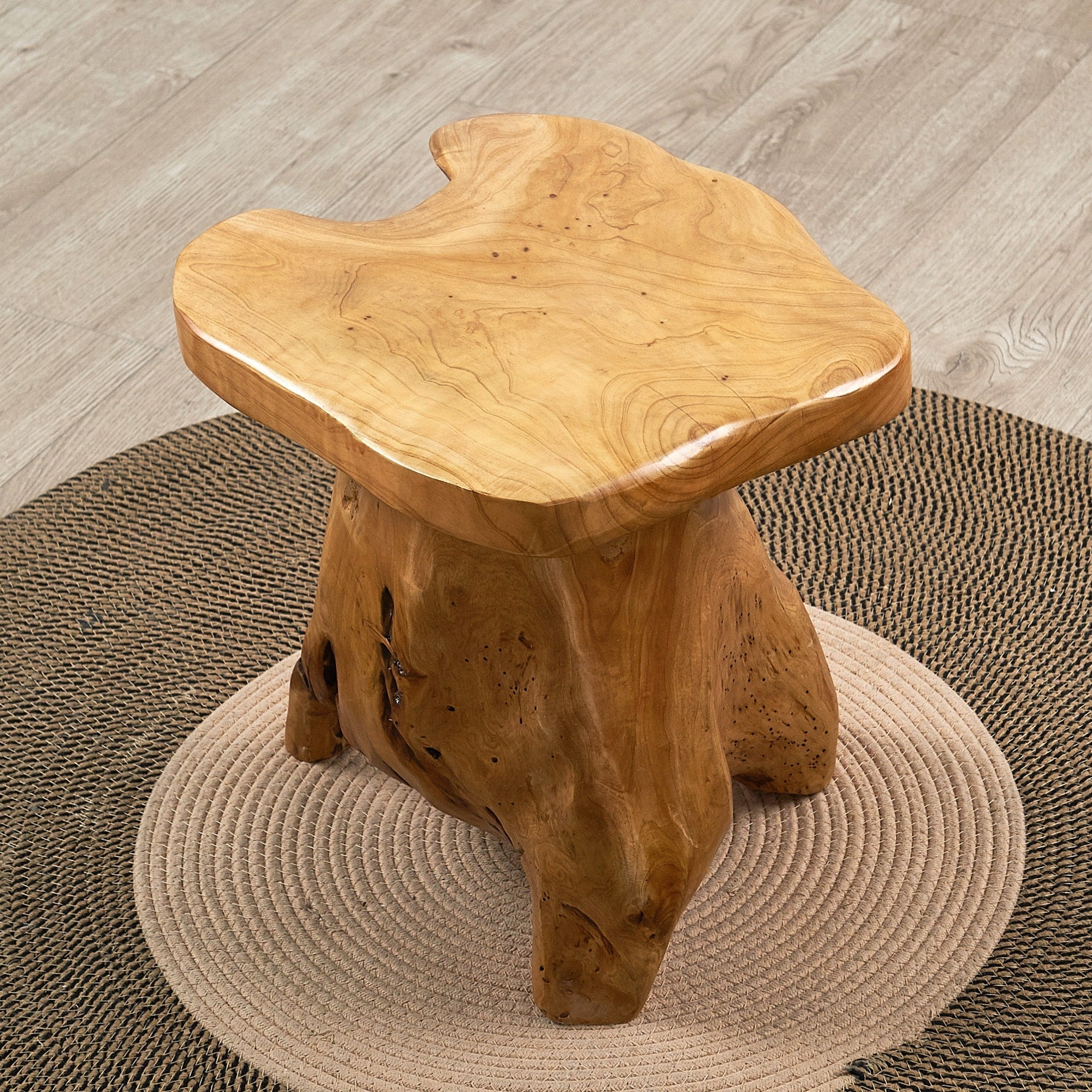 Support de table d'appoint en forme de champignon en racines de cèdre Greenage