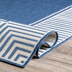 Tapis d'intérieur/extérieur classique à bordures Nuloom Leah