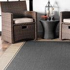 Tapis d'intérieur/extérieur classique à bordures Nuloom Leah