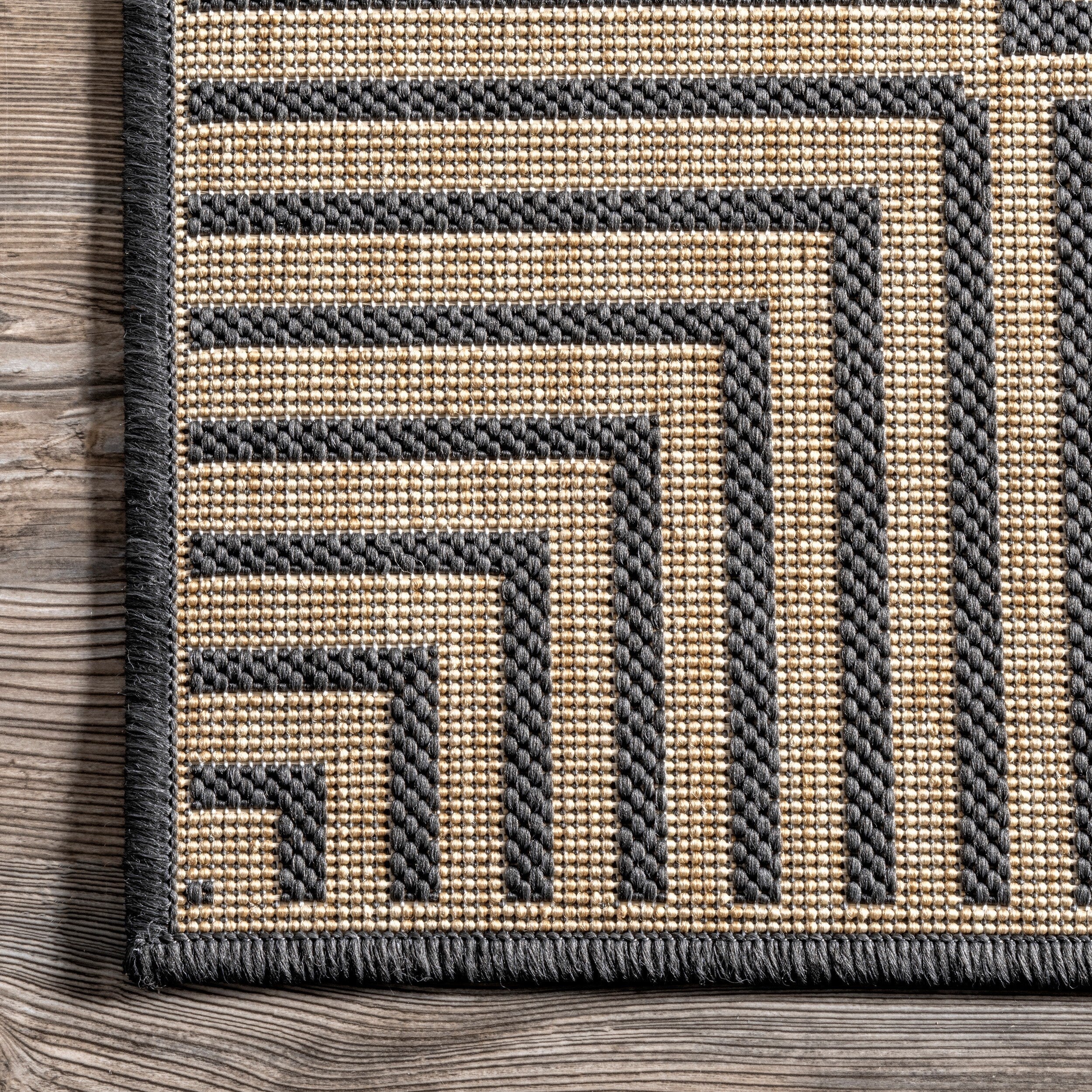 Tapis d'intérieur/extérieur classique à bordures Nuloom Leah