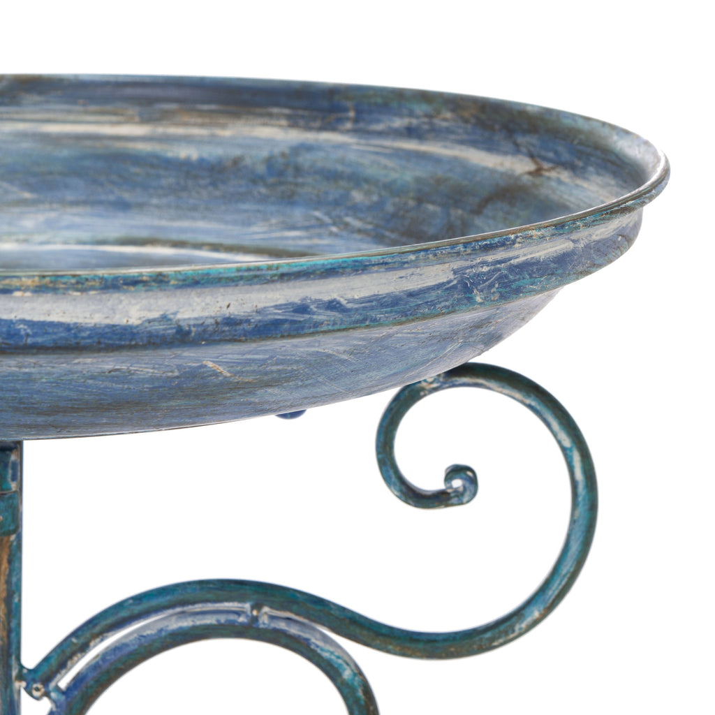 Bain d'oiseaux d'extérieur en fer forgé victorien Amya de SAFAVIEH - 16,5 l x 14,6 L x 29,1 H - 17 l x 15 P x 29 H