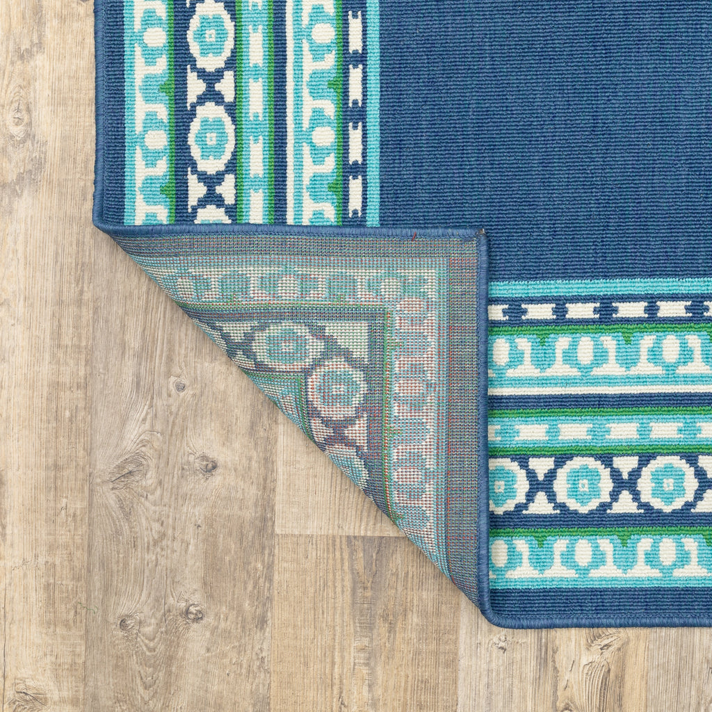Tapis d'intérieur/extérieur Style Haven Martinque à bordure verte bleu marine ~